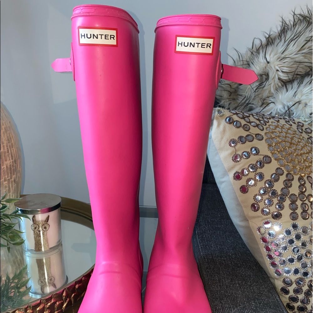 HOT PINK HUNTER RAINBOOTS🌧🌧
